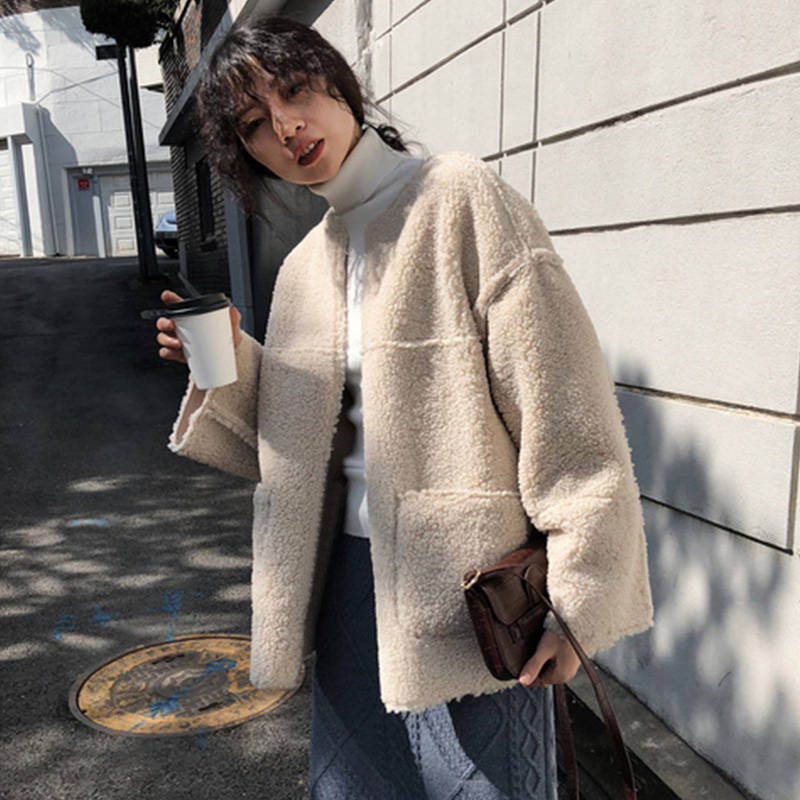 Women's thickened lamb wool coat - Image 2